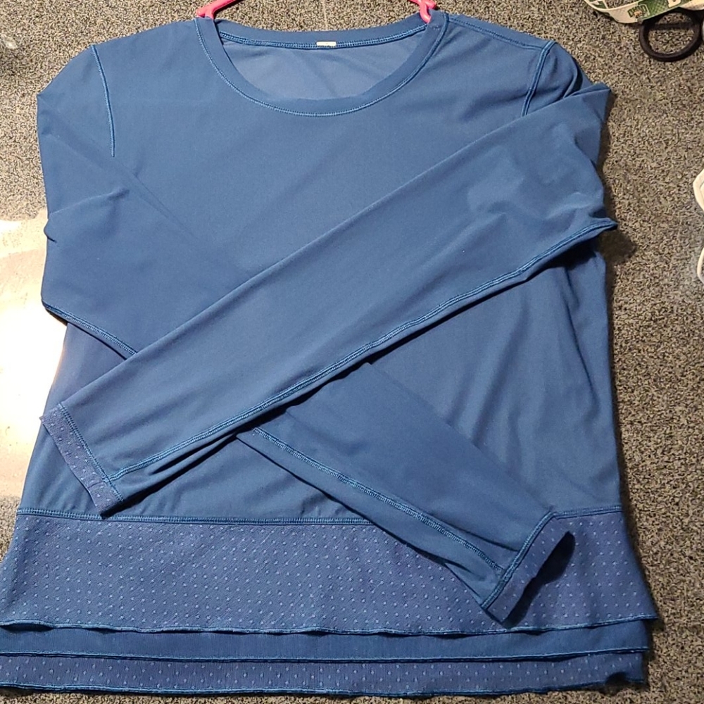 Lululemon long sleeve top